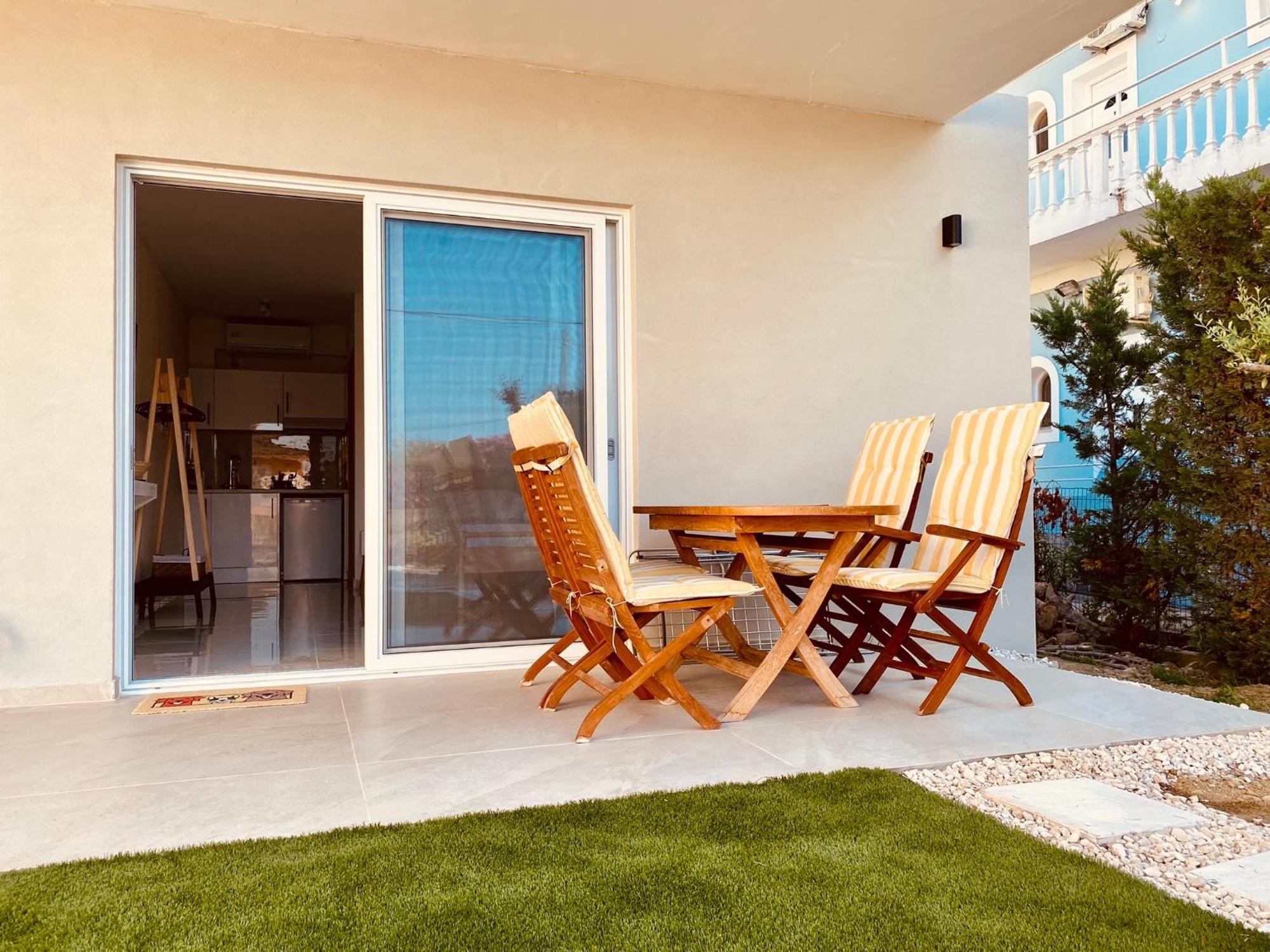 Nikludin Suites & Studios Laganas Luaran gambar
