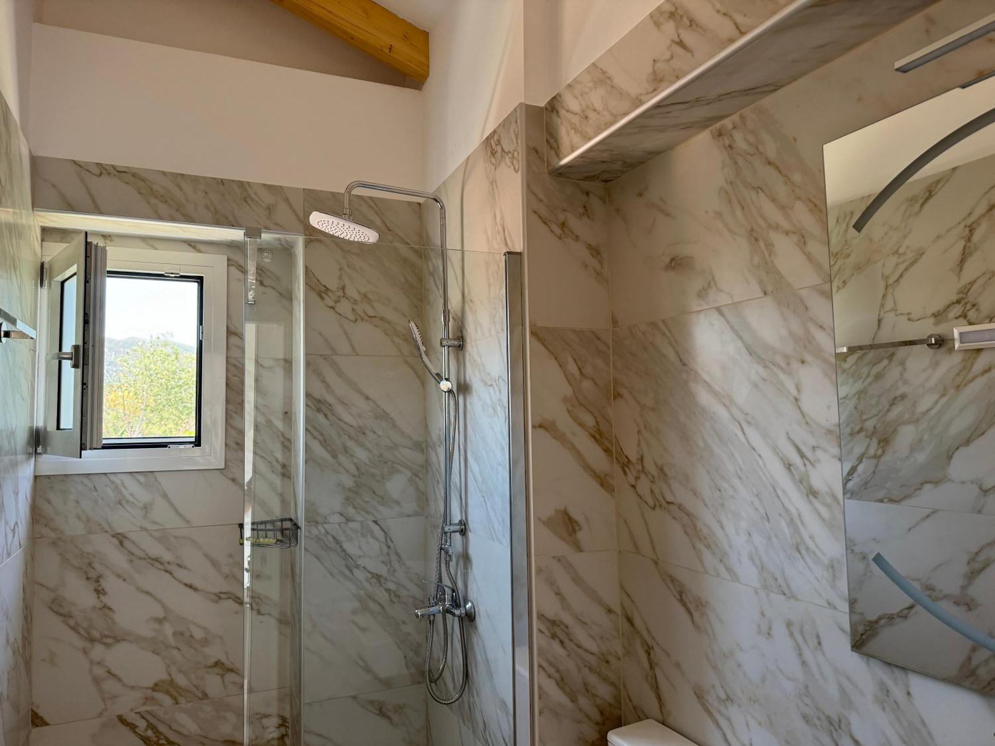 Nikludin Suites & Studios Laganas Luaran gambar