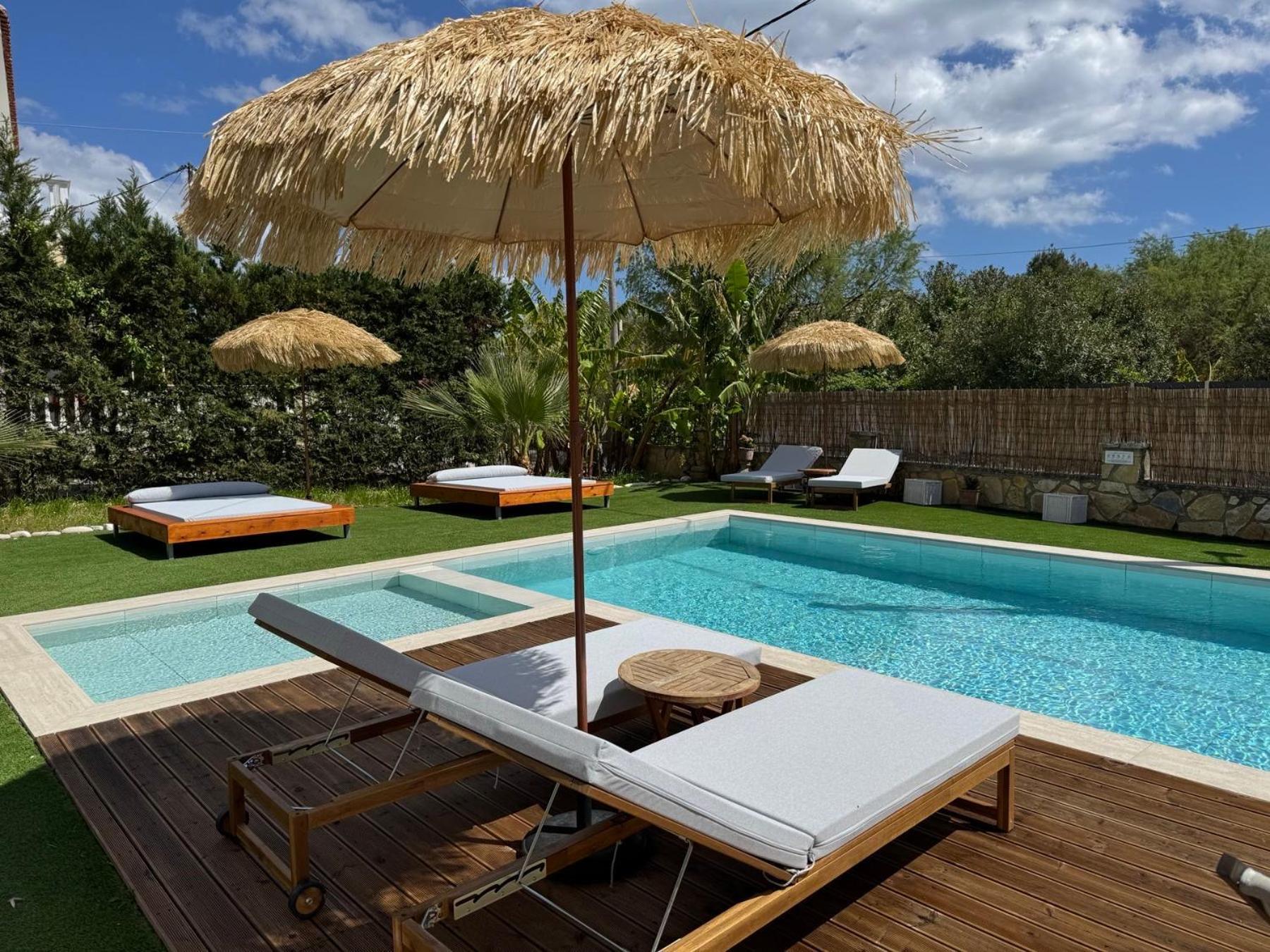 Nikludin Suites & Studios Laganas Luaran gambar